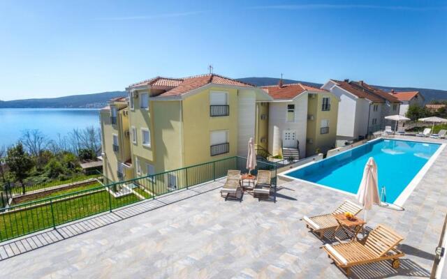 Adriadome Apartments