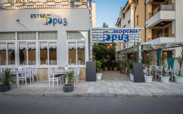 Hotel Briz