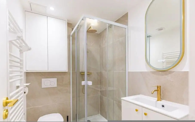 Lavie Maison Studio Quip