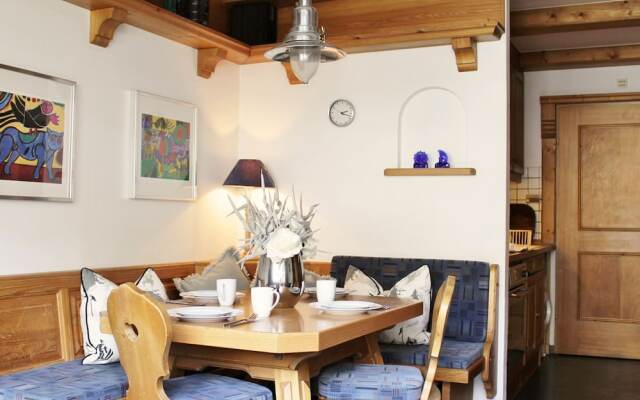 Cozy Holiday Apartment in Königsleiten Austria With Balcony