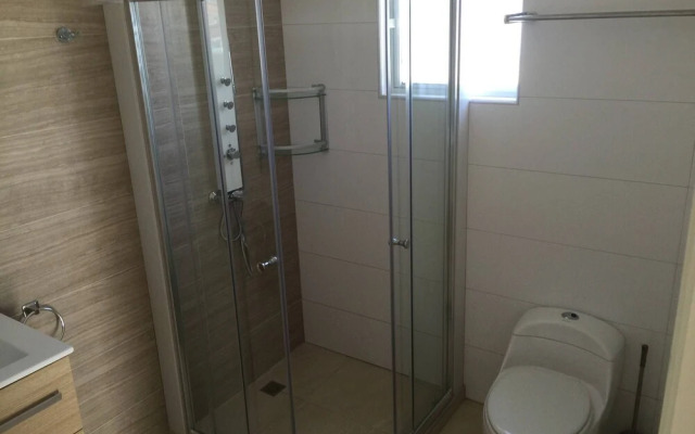 New Fantastic Apartment near Palm Beach