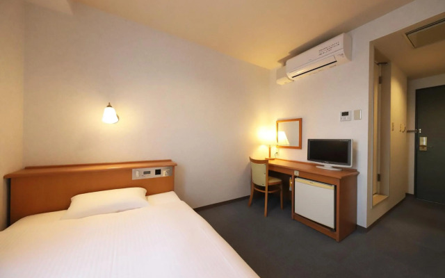 Smile Hotel Takaoka Ekimae