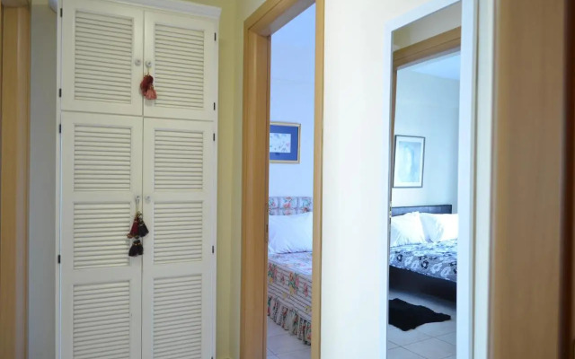 Delmare Dion apartment