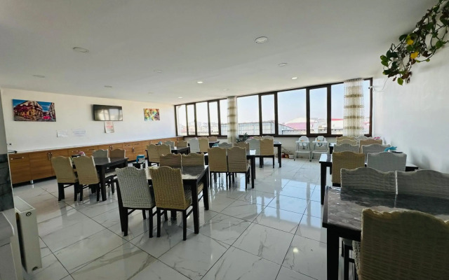 Van Toprak Hotel