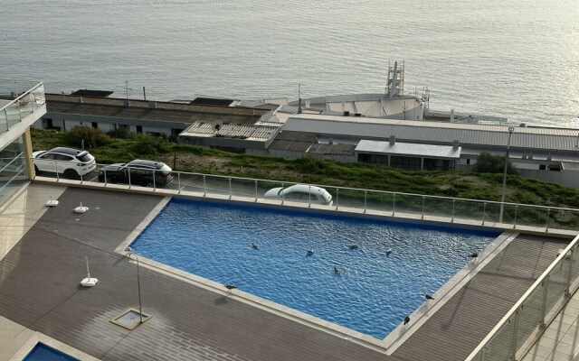 Iva's Panoramic Sesimbra - Trip2Portugal