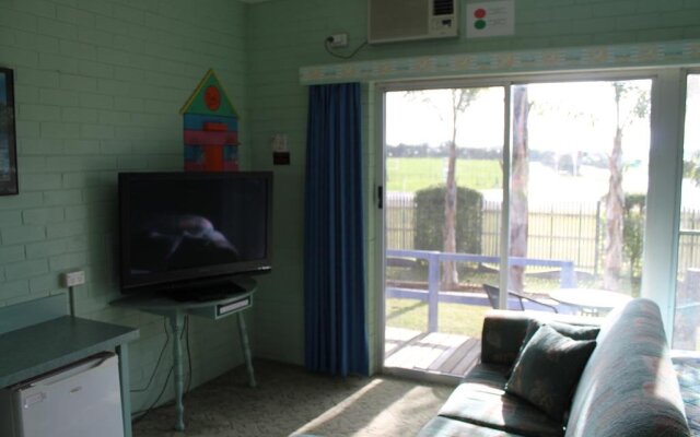Inverloch Motel
