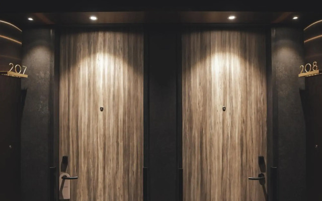 Page148, Page Hotel
