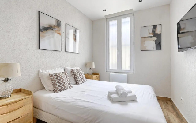 Home Suite Home Canal Saint Martin 2BR