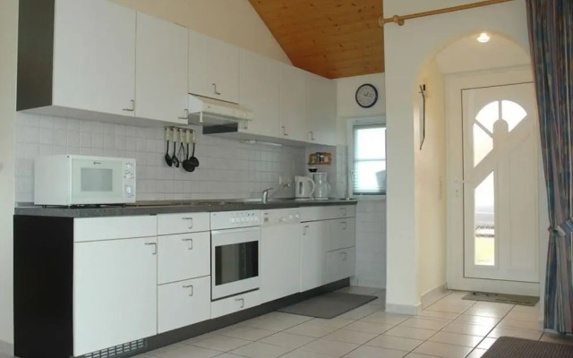 Starfish Modern Retreat