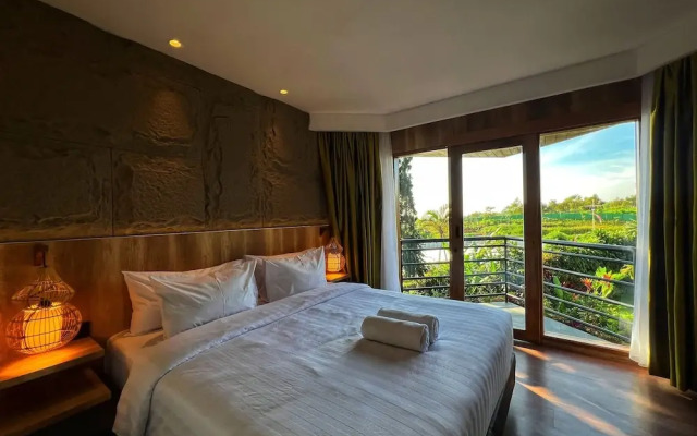 Villa 4-BR Klub Bunga No. 10 Batu Malang