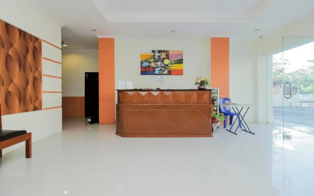 RedDoorz near Jalan Jendral Sudirman Manado