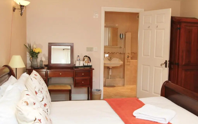 Haselbury Mill Hotel and Restaurant