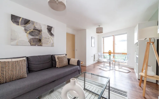 The Whitecross Street Apartment