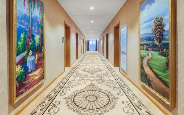 Vienna Hotel Taicang Zhenghe Road
