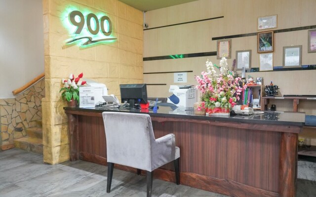 900 Inn