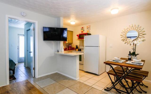 Beautiful Old Apartment with Beach Gear