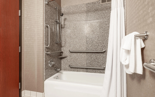 Crowne Plaza Milwaukee South by IHG