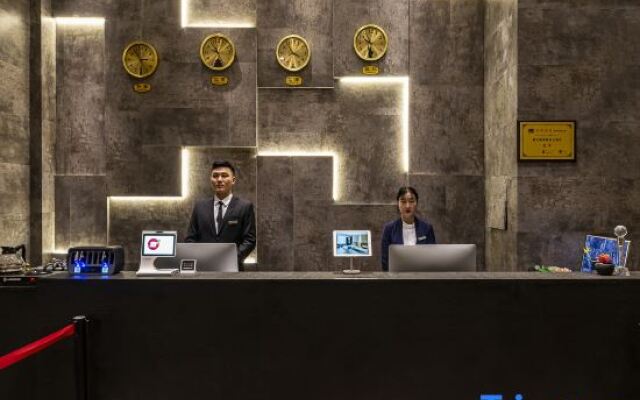 Kangding Liwan Yabuda Hotel