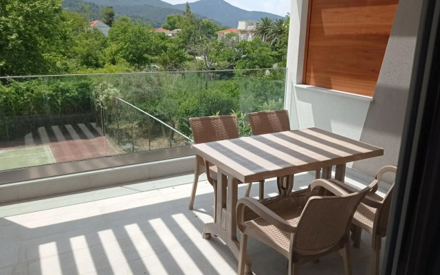 Aethria Hotel