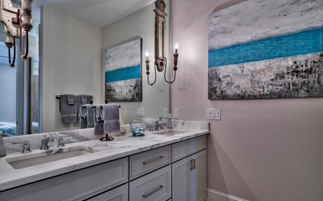 Seastar Palazzo Luxury Across From Beach
