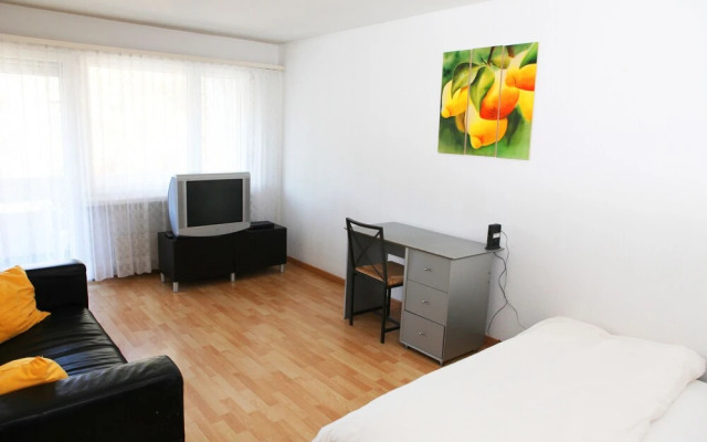 Swiss Star Oerlikon District
