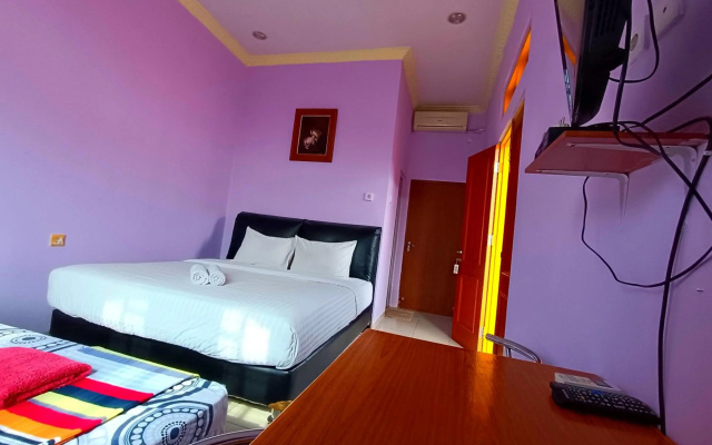 Wisma Mutiara Hotel – Guest Rooms – Padang