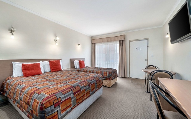 Econo Lodge Heritage Inn Wagga – Guest Rooms – Wagga Wagga