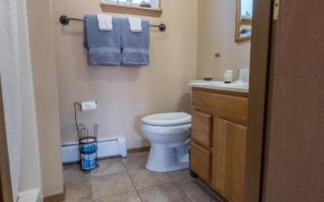 Bay Ave Bed and Breakfast Inn