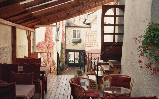 Antonio Pension