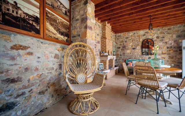 Cunda Tas Otel By Taze