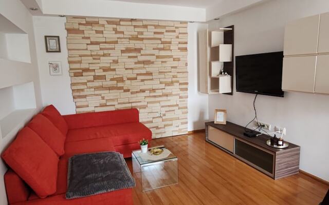 Apartments and Room Danijel