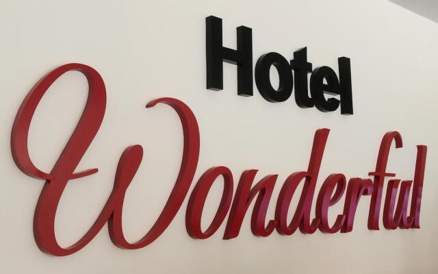 Hotel Wonderful