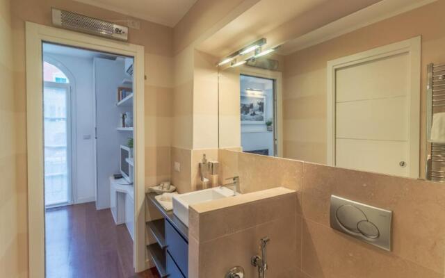 Lux by PortofinoHomes