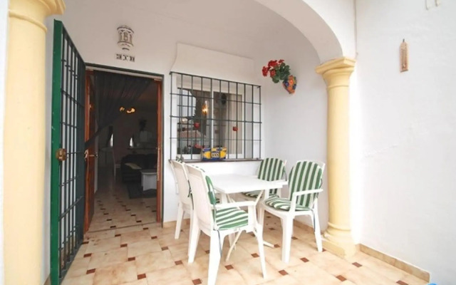 3 bedroom Spacious Apartment