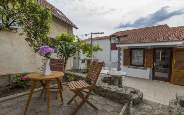 Apartments Mirjana