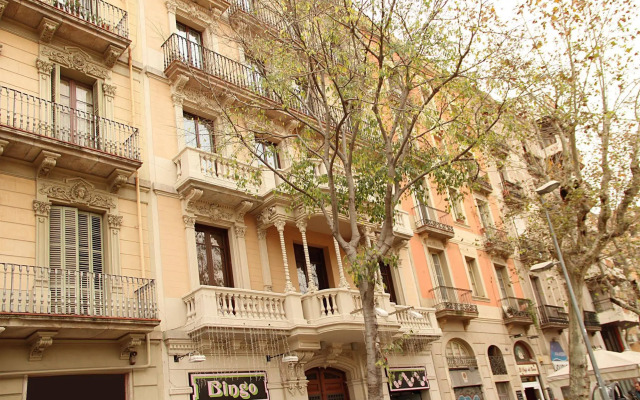 MH Apartments Center