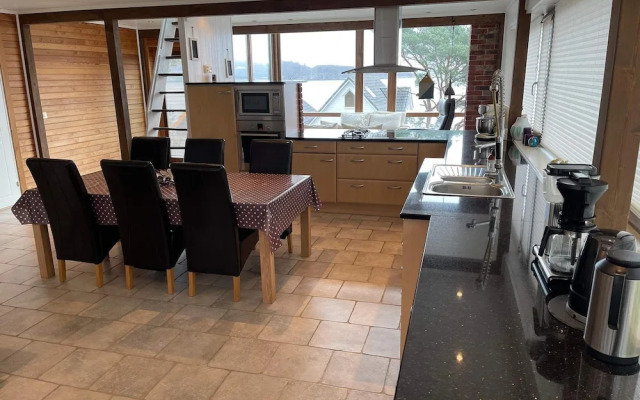 6 Person Holiday Home in Mosterhamn