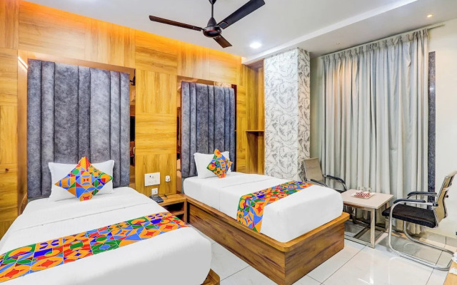 Fabhotel Vishnu Grand