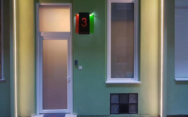 Small Home Budapest Szív 3