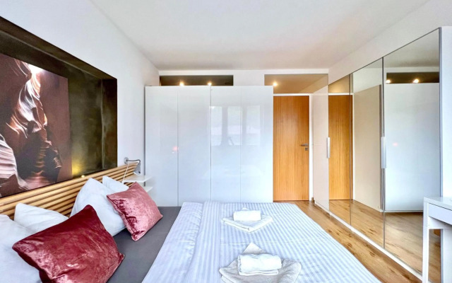 Jana's apartment, free parking