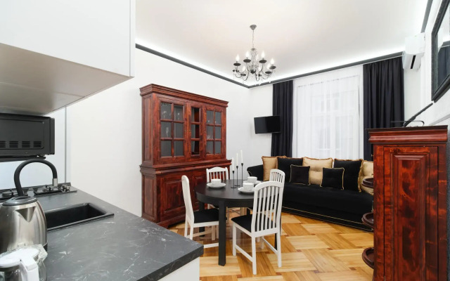 Apartments on 44 Ligovsky Avenue
