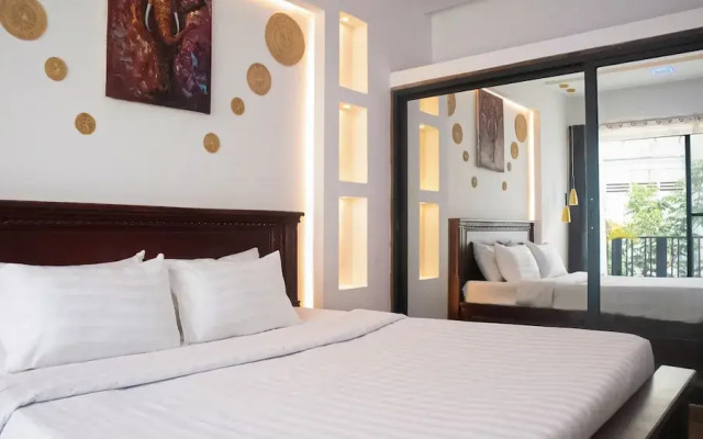 Central Modern Private Villa by La San