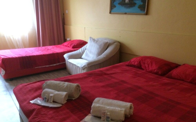 Altinova Otel Pansiyon