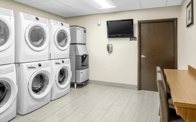 Staybridge Suites Chattanooga at Hamilton Place by IHG