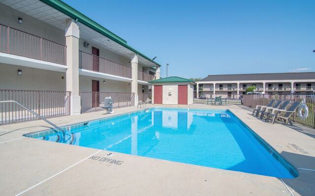 Red Roof Inn Fayetteville I-95