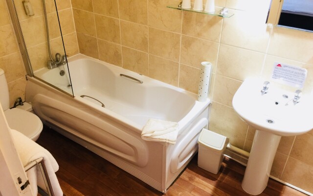 Hotel Celebrity Bournemouth East Cliff by Villare Hotels