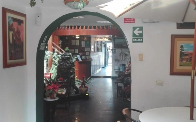 Hostal Santa Apolonia