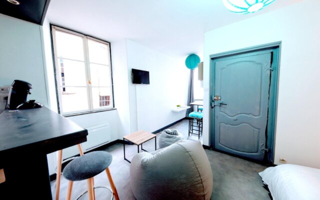 Studio in Tulle, With Wifi