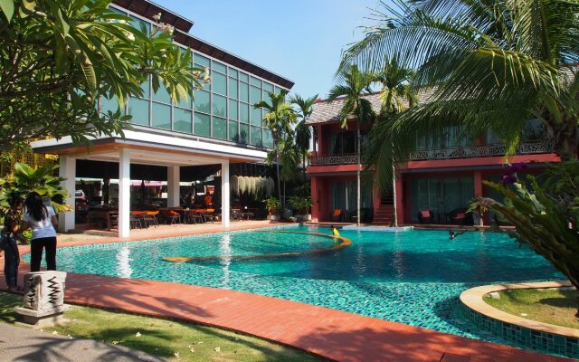 Mai Morn Resort