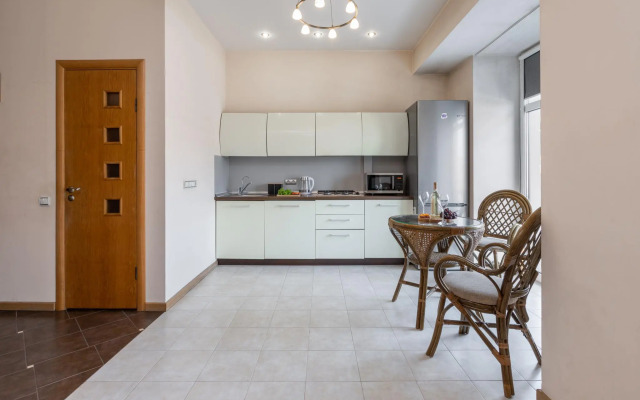 Apartments on Independence Avenue 48